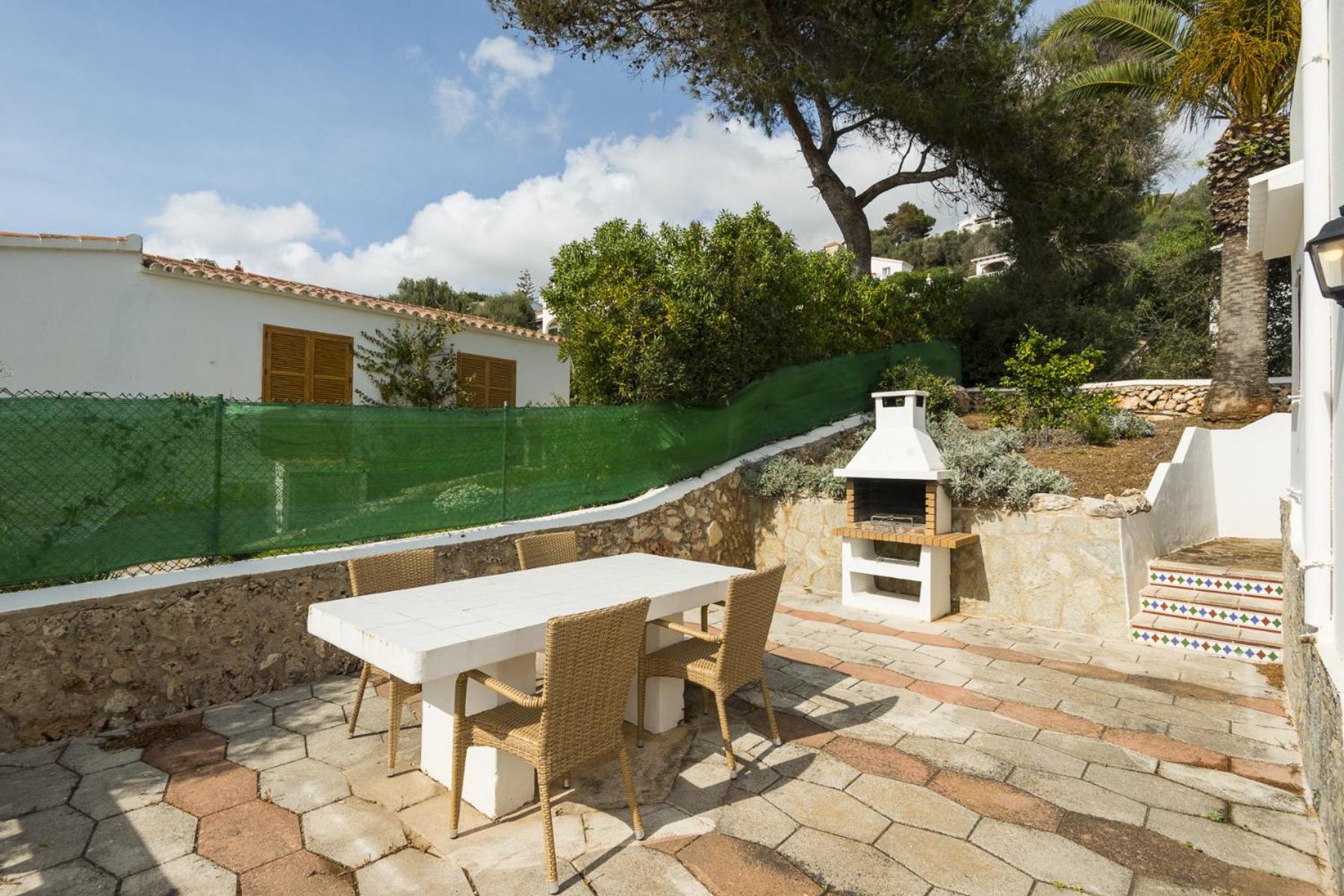 Nineta Villa